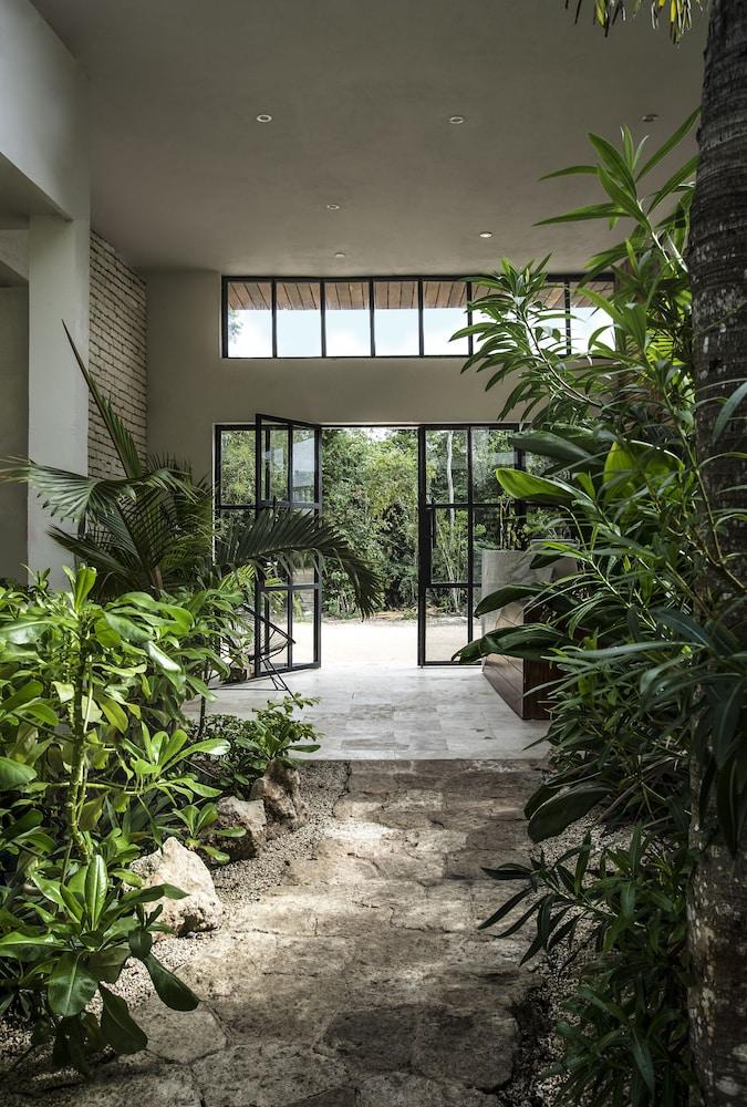 Hotel The Strabon Tulum Extérieur photo